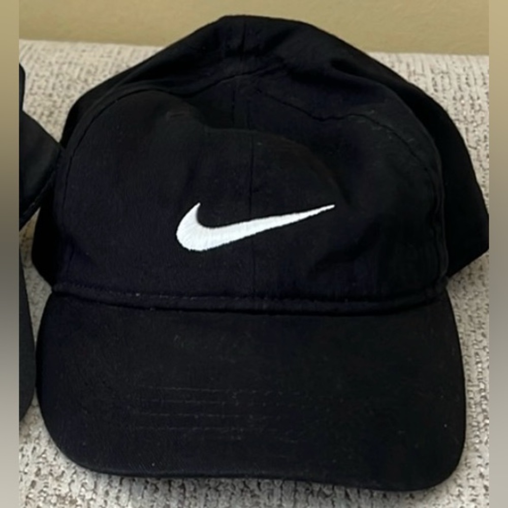 Black Nike toddler hat